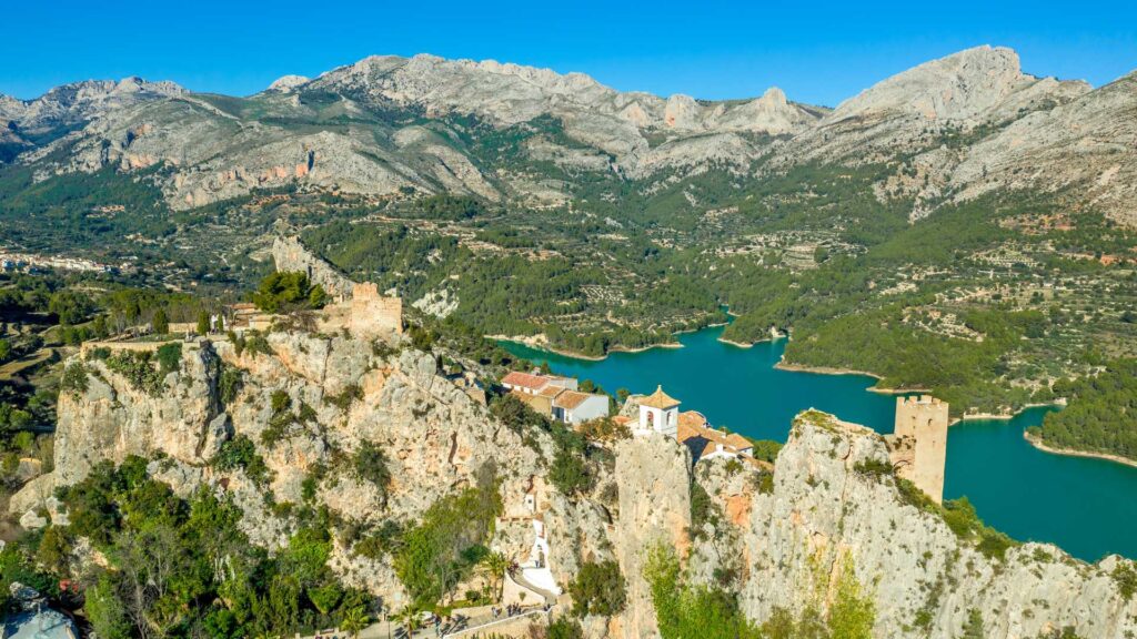 El Castell De Guadalest — photo 1