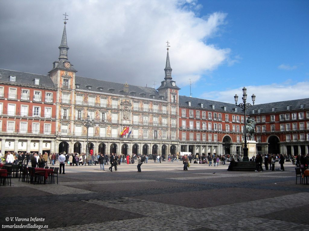 Plaza Mayor photo 1