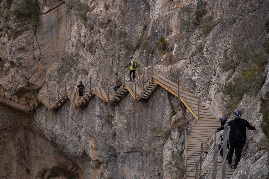 Pasarela de Relleu: Alicante’s Hidden Cliffside Walkway photo 3